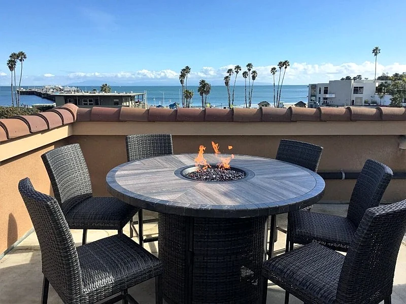 WOW! Luxury 5000sf Oceanview of Main Beach/Wharf -Families/Corp Retreats/Groups