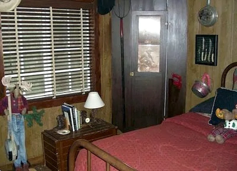 Photo 42
