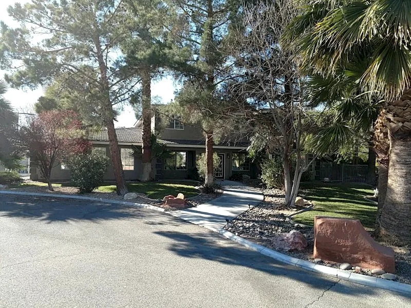 Photo 7