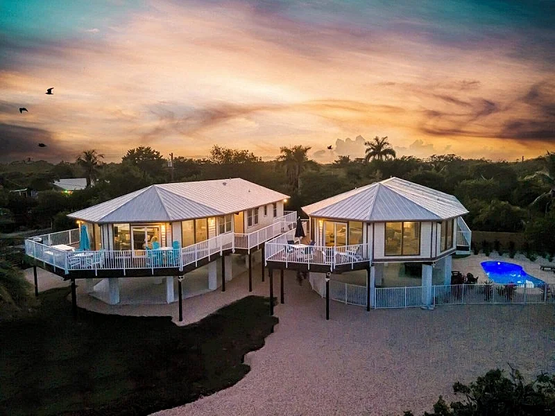 Frigate's Nest extraordinary 8BR/8BA w/ Dockage & Pvt pool