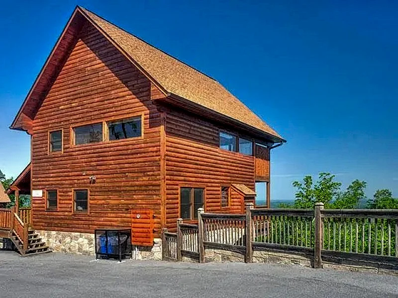 A Touch of Class (2 BR)