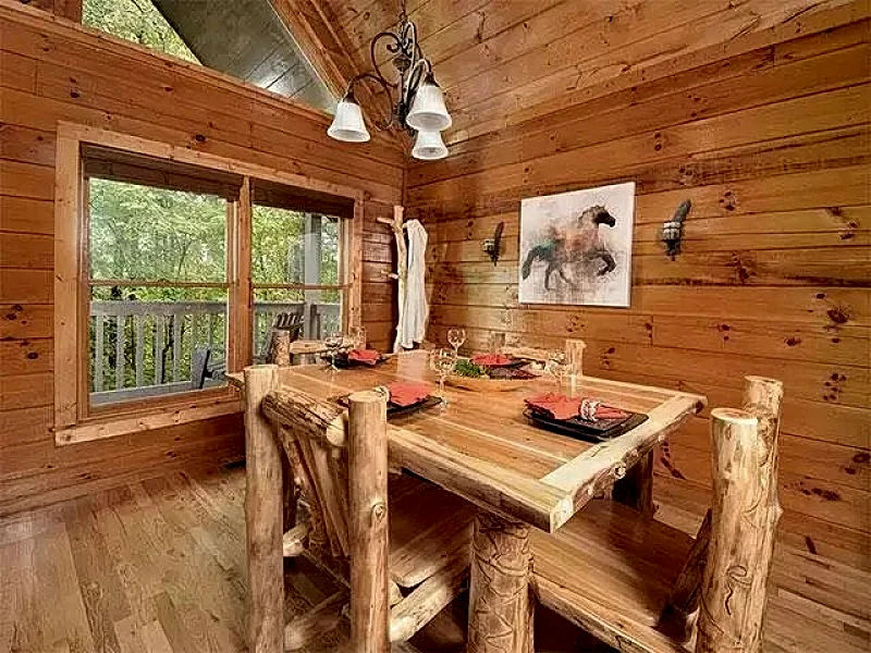 Moondance – Country Pines Resort (2 BR)