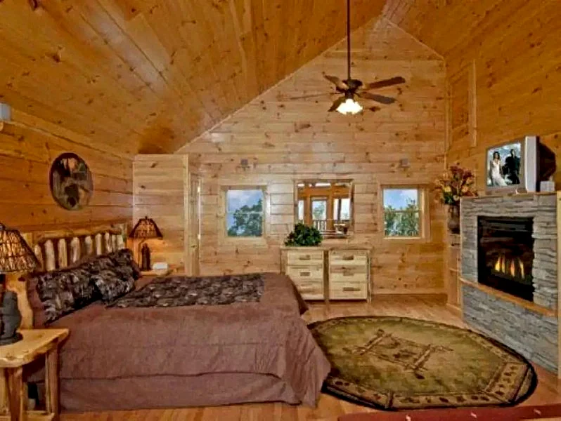 Mountain Dreams (2 BR)