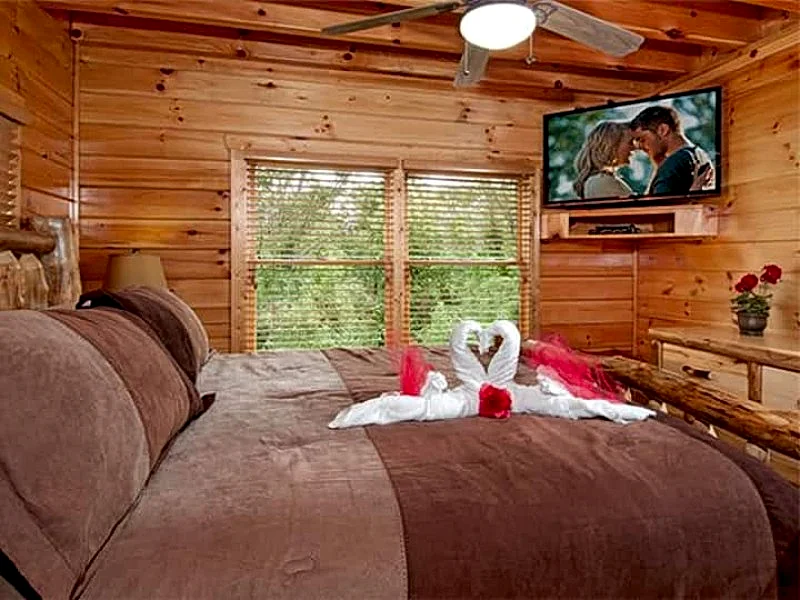 Tennessee Treasure (2 BR)
