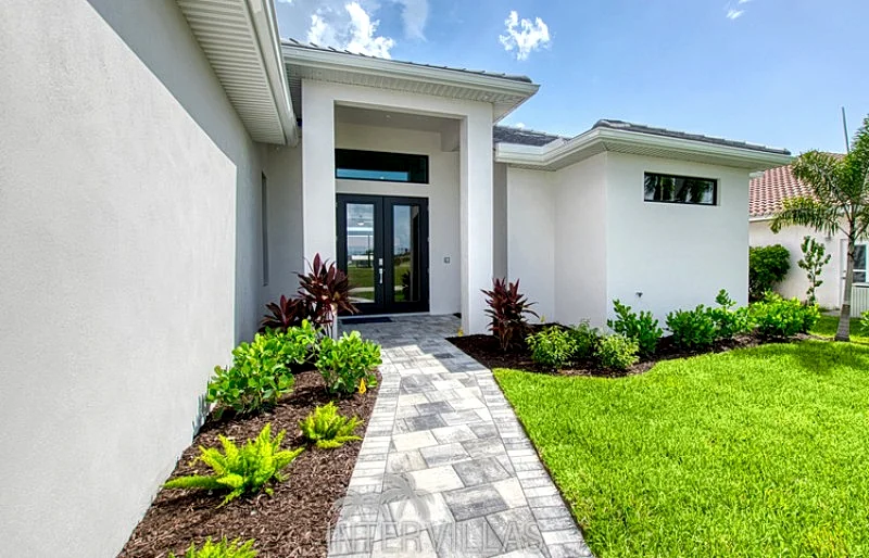 Cape Coral Vacation Homes | Villa Cayman