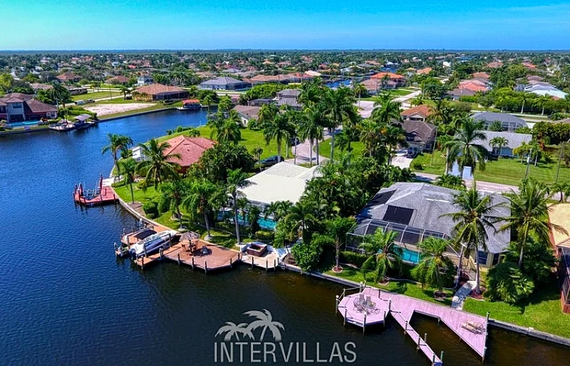 Cape Coral Vacation Homes | Villa Magic Summer
