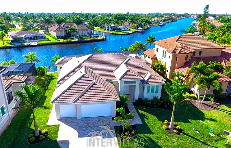Cape Coral Vacation Villa | Villa Leonardo