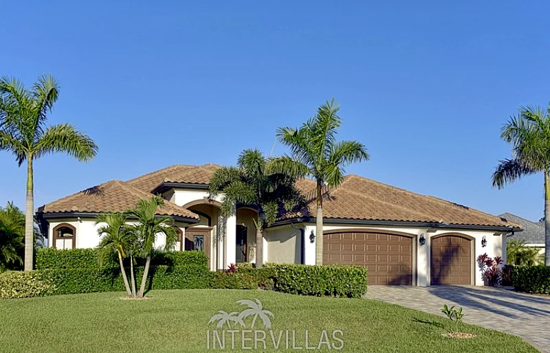 Cape Coral Vacation Rentals | Villa Garzetta